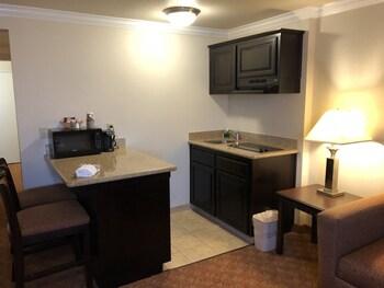 ชัวร์สเตย์ พลัส โฮเต็ล บาย เบสต์ เวสเทิร์น ลอมพ็อก Hotel Lompoc ภายนอก รูปภาพ